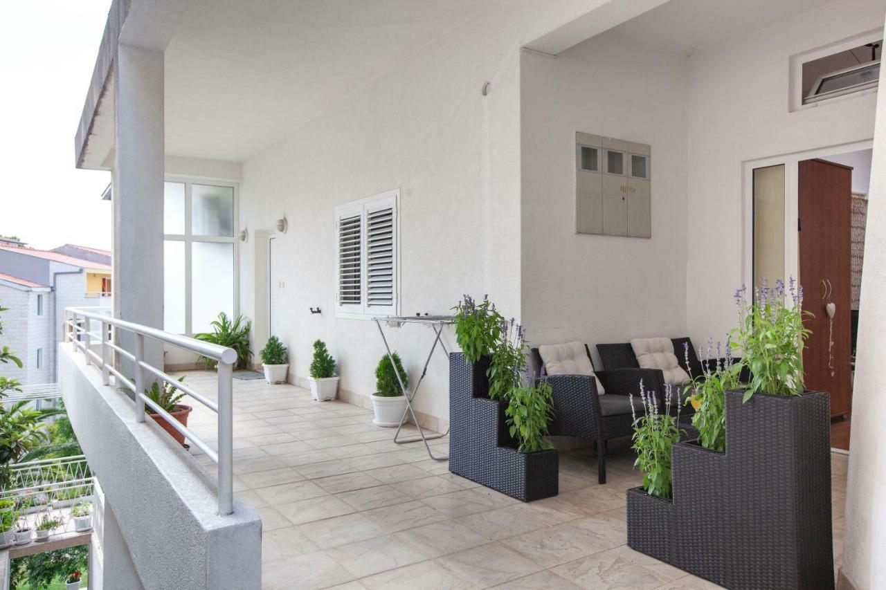 Apartments R Makarska Exterior foto